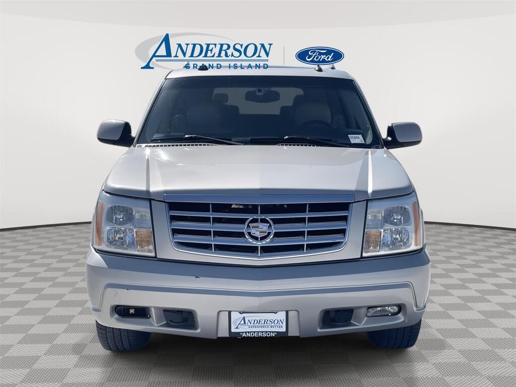 2004 CADILLAC Escalade