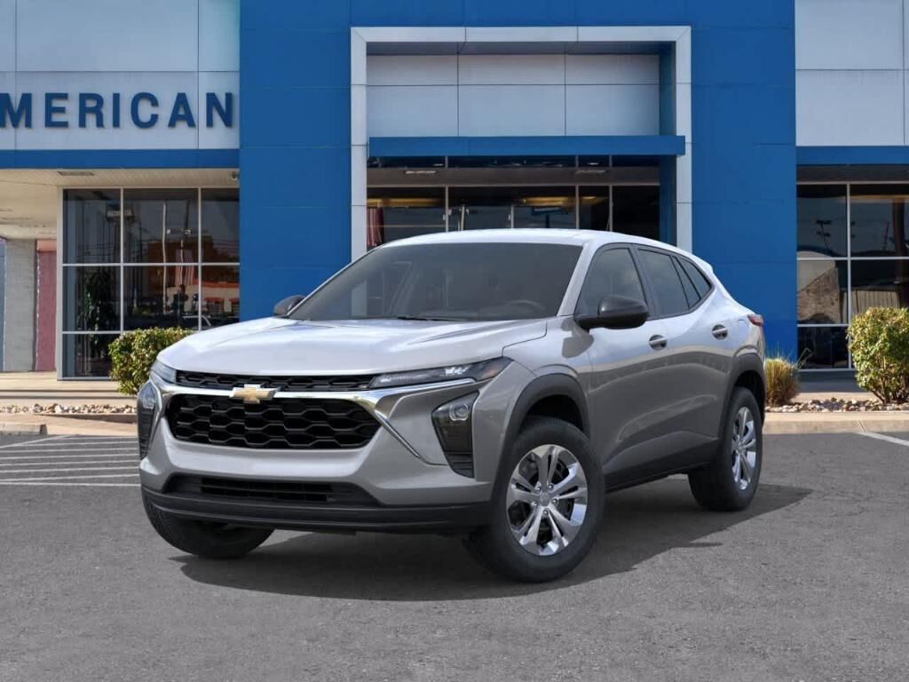 2026 CHEVROLET Trax