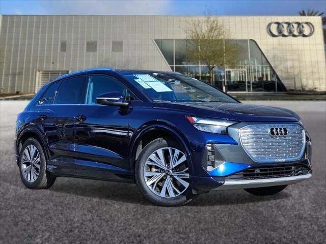 2023 AUDI Q4