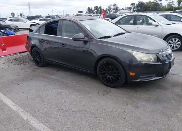 2014 CHEVROLET Cruze