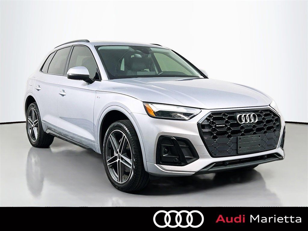 2023 AUDI Q5 e