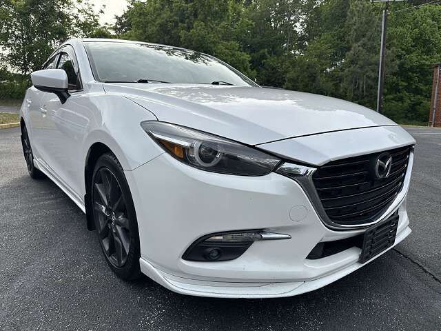 2017 MAZDA Mazda3