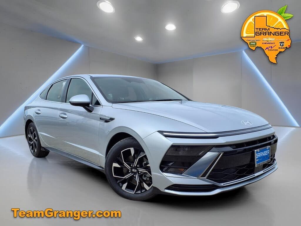 2025 HYUNDAI Sonata