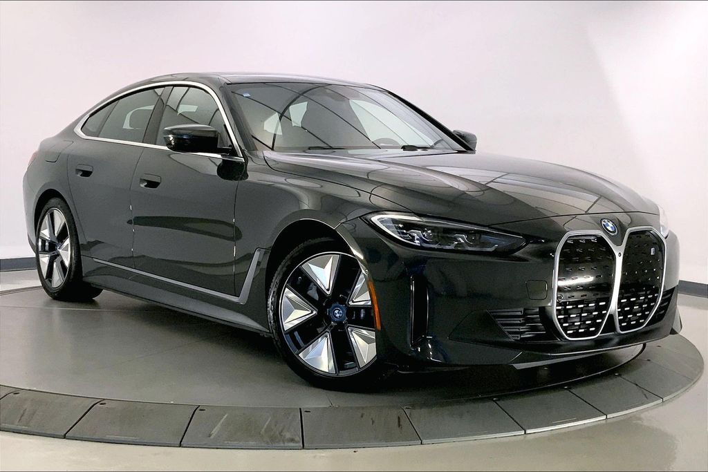 2023 BMW i4