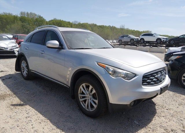 2010 INFINITI FX35