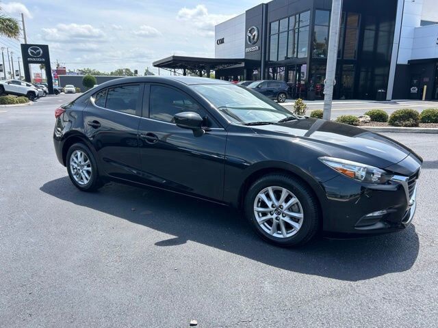 2018 MAZDA Mazda3