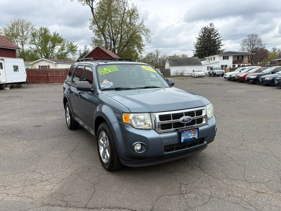 2011 FORD Escape