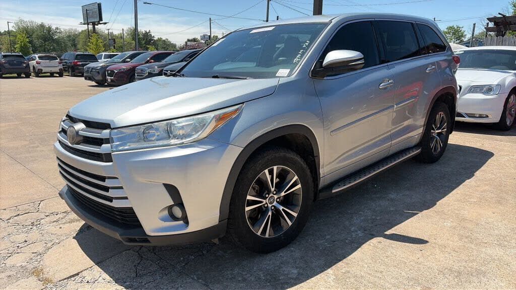 2018 TOYOTA Highlander
