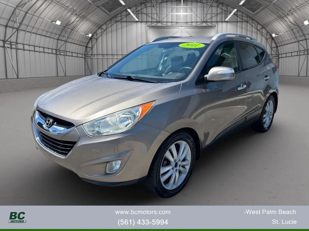 2011 HYUNDAI Tucson