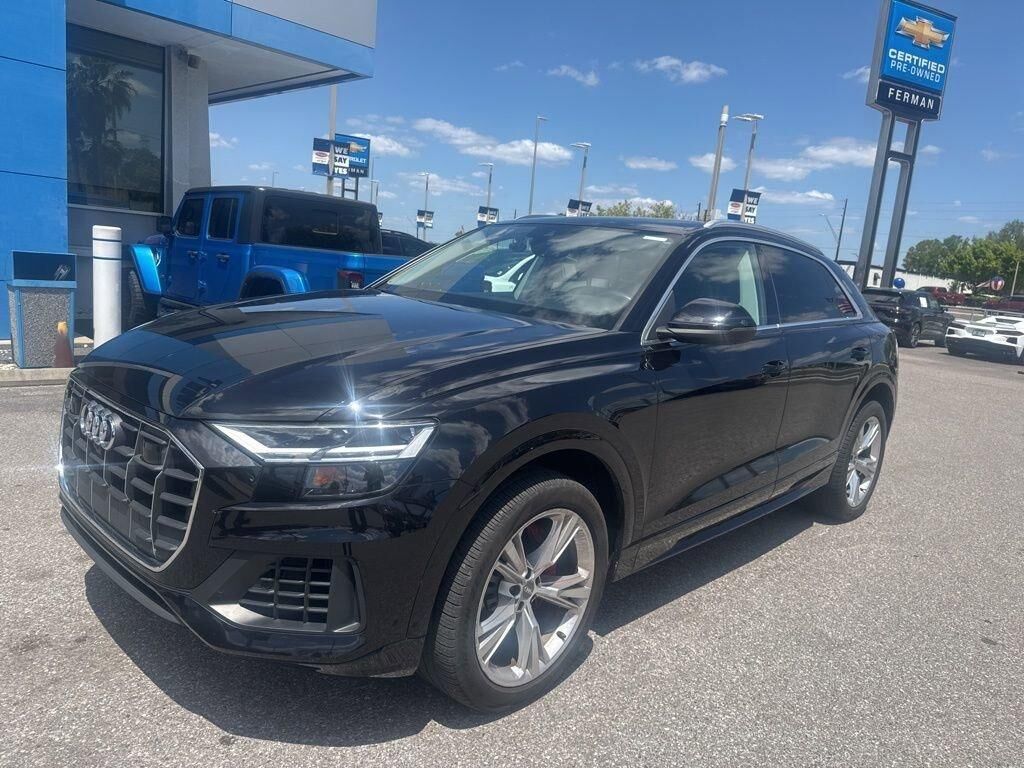 2019 AUDI Q8
