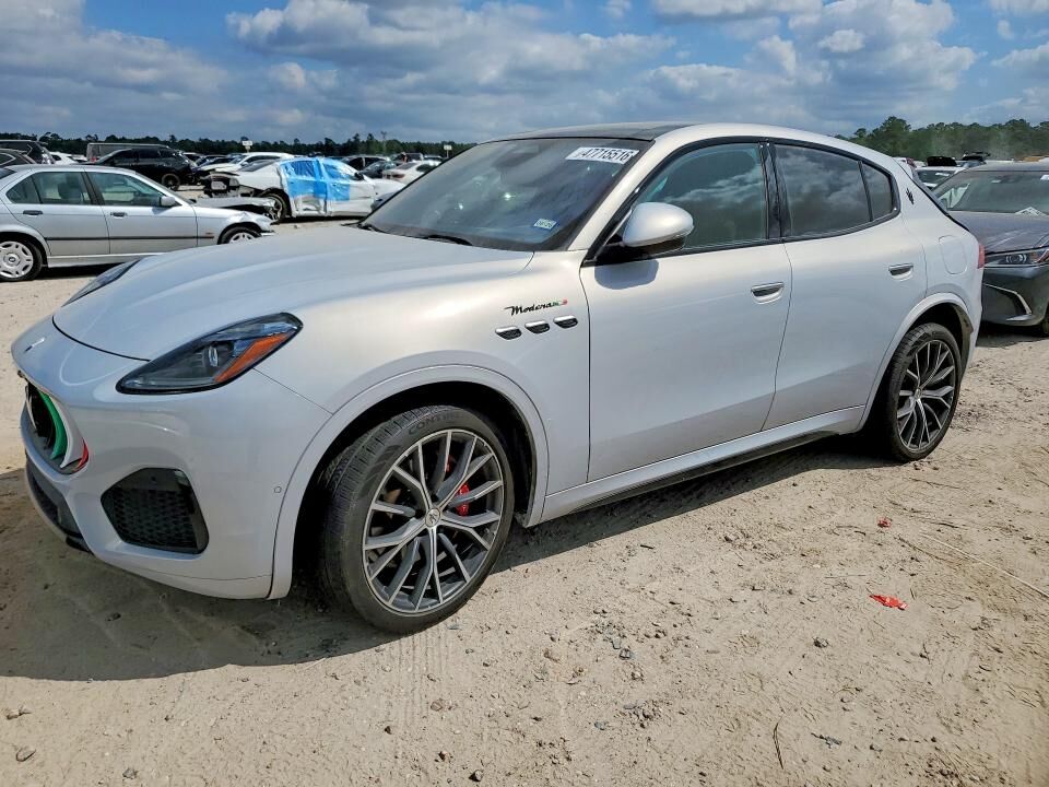 2023 MASERATI Grecale