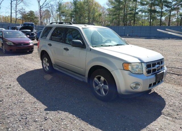 2009 FORD Escape