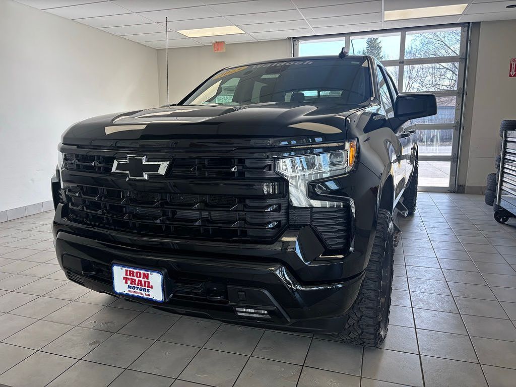 2023 CHEVROLET Silverado