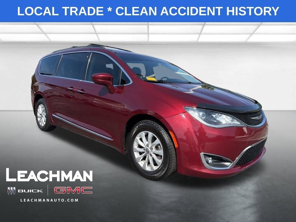 2017 CHRYSLER Pacifica