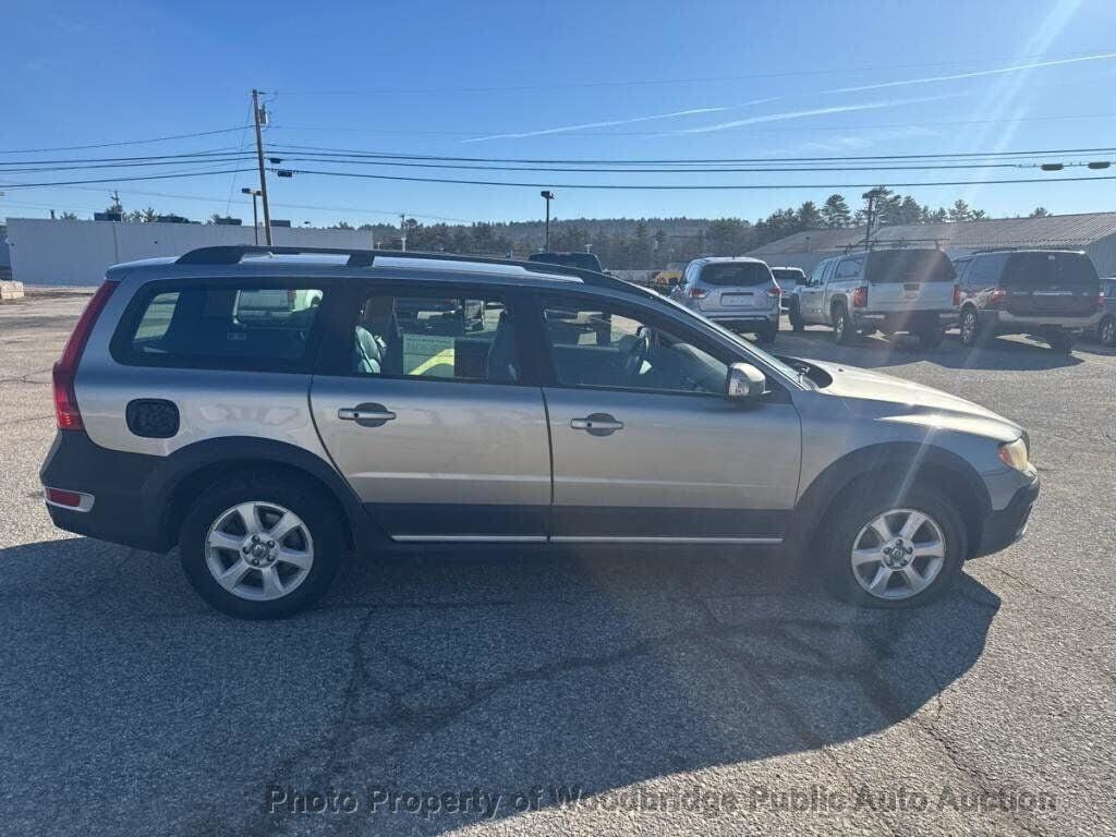 2008 VOLVO XC70