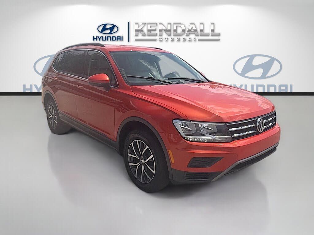 2019 VOLKSWAGEN Tiguan