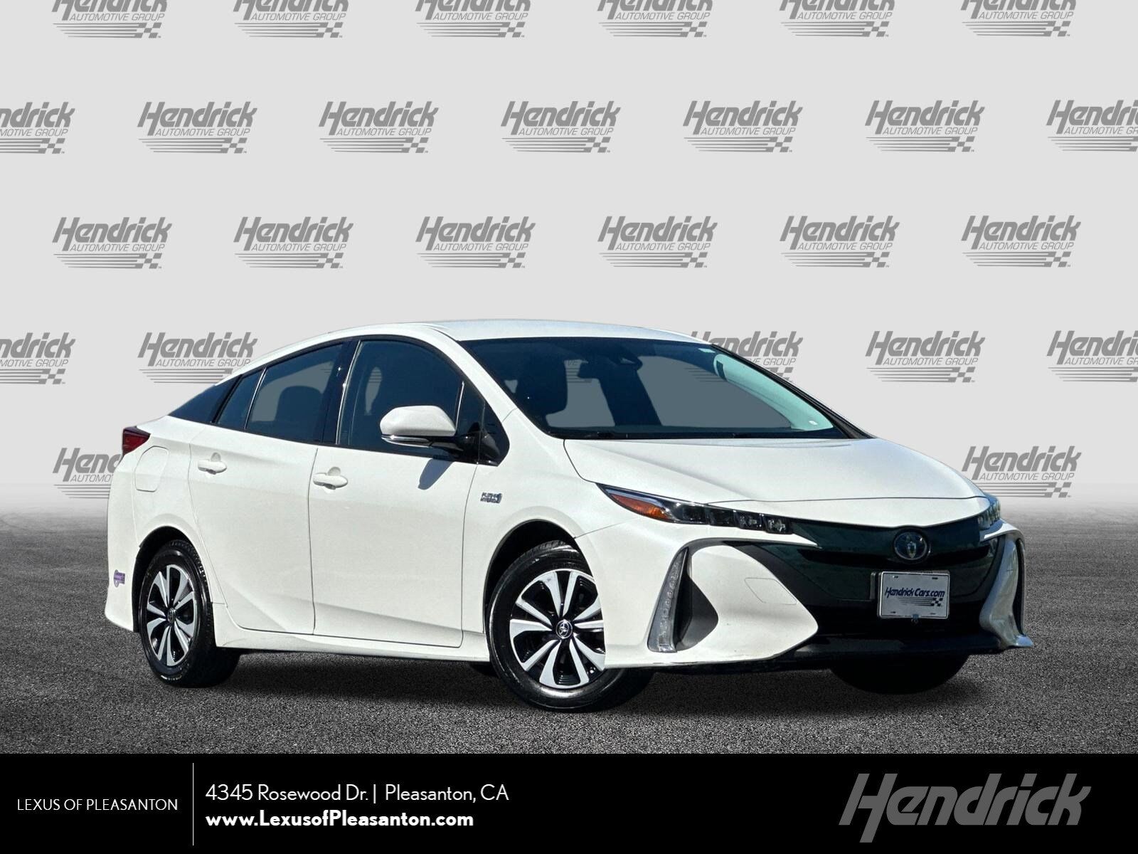 2019 TOYOTA Prius