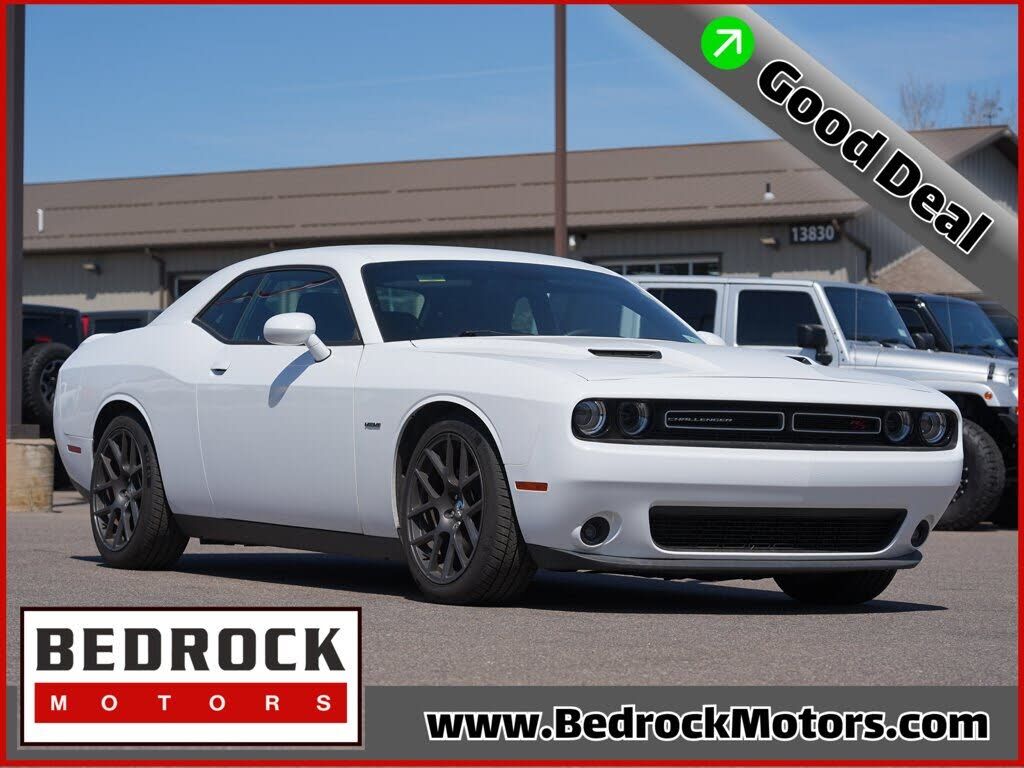 2016 DODGE Challenger