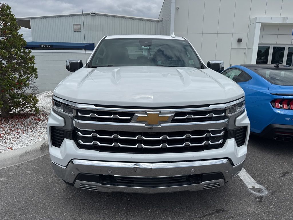 2023 CHEVROLET Silverado