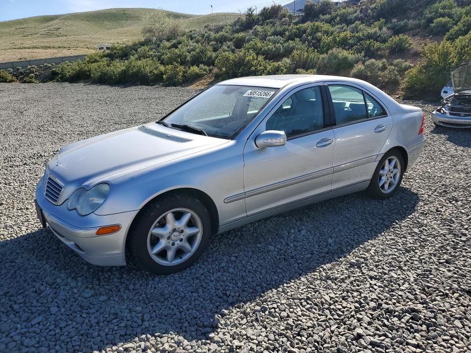 2004 MERCEDES-BENZ C-Class