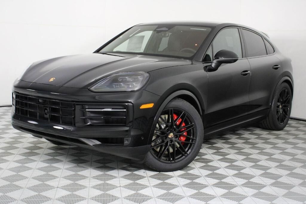 2026 PORSCHE Cayenne