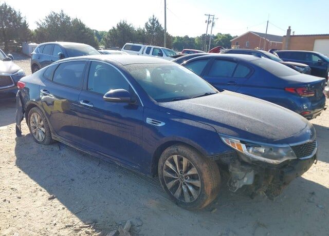 2017 KIA Optima