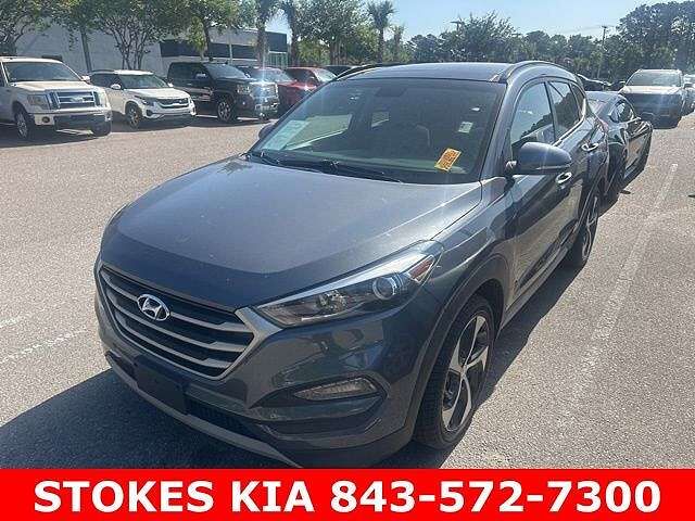 2017 HYUNDAI Tucson