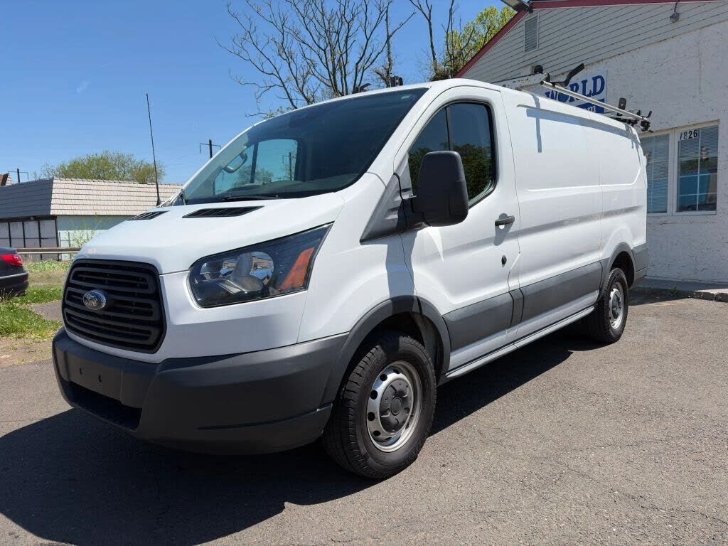 2018 FORD Transit