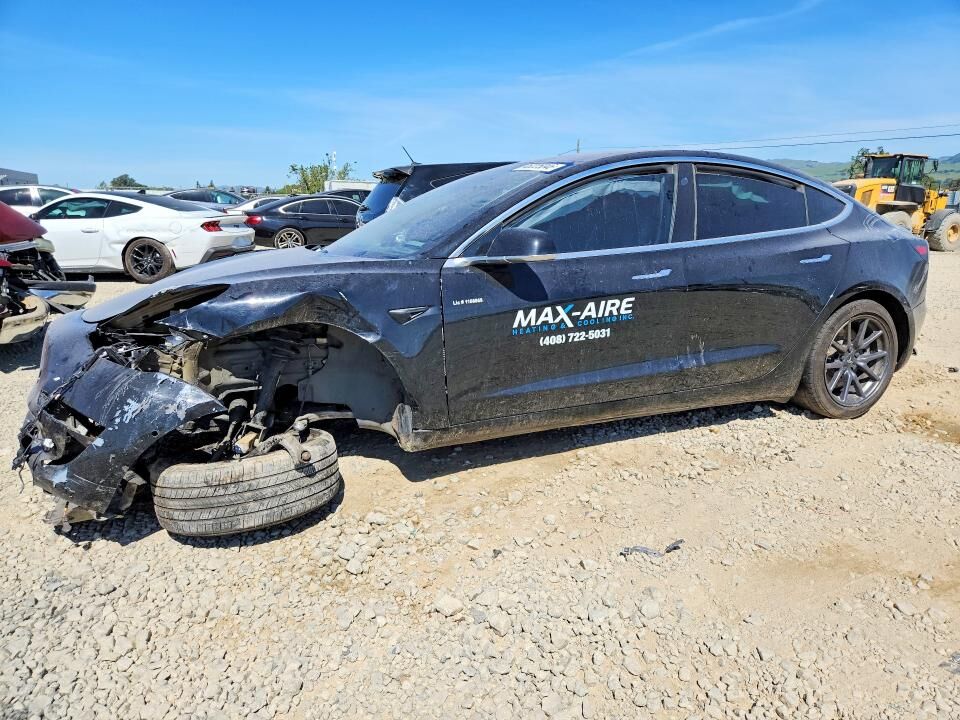 2019 TESLA Model 3