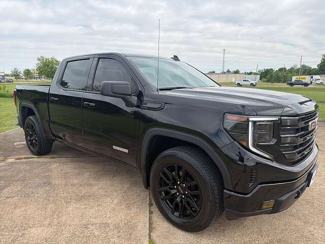 2023 GMC Sierra