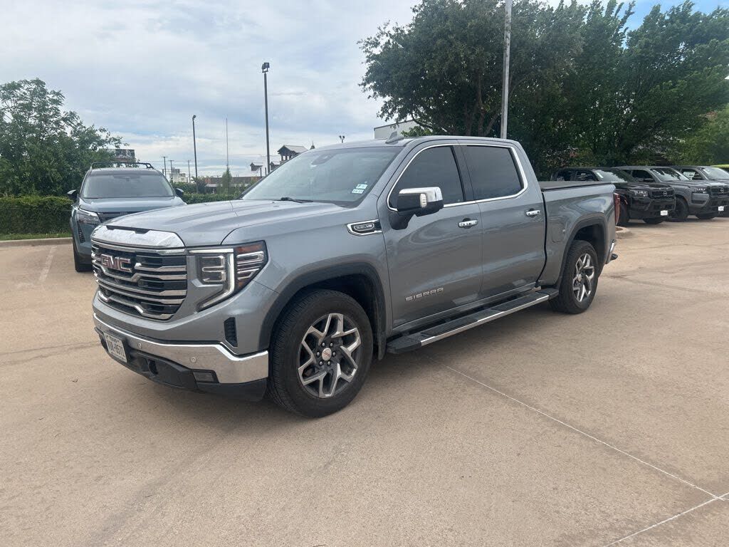 2024 GMC Sierra
