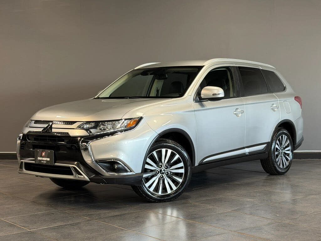 2020 MITSUBISHI Outlander