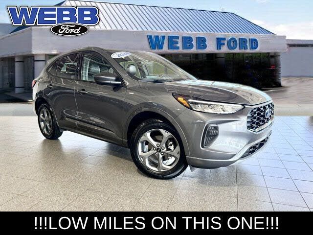 2024 FORD Escape