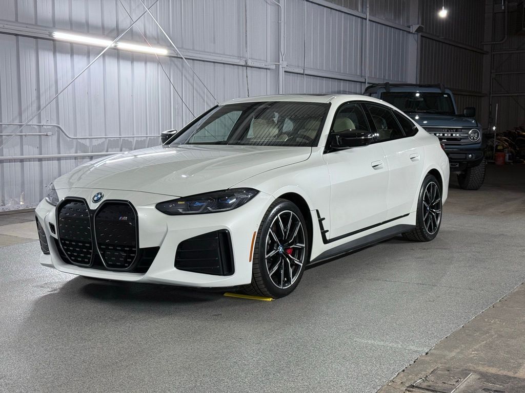 2023 BMW i4