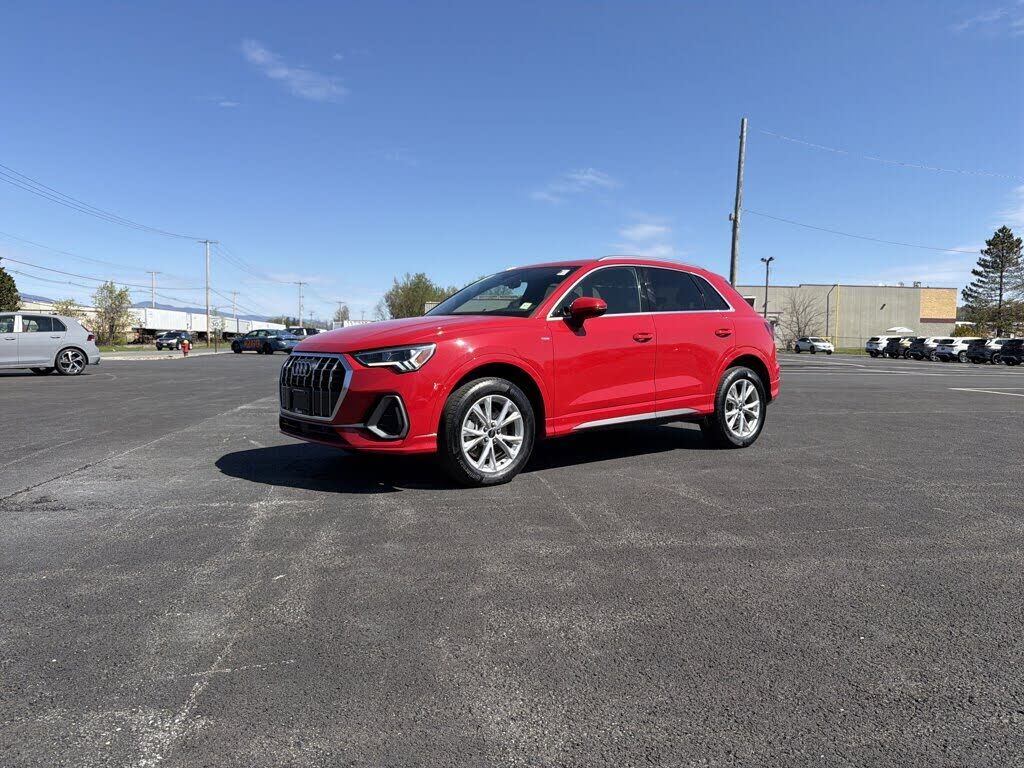 2025 AUDI Q3