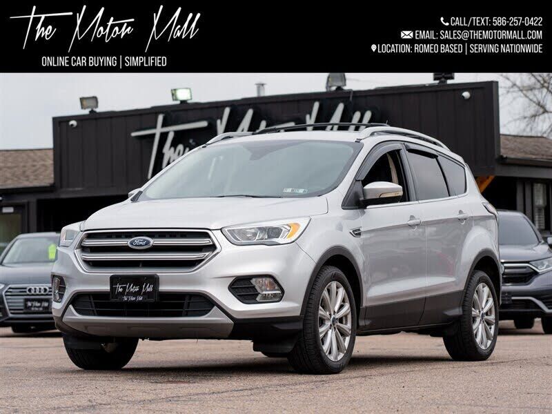 2017 FORD Escape