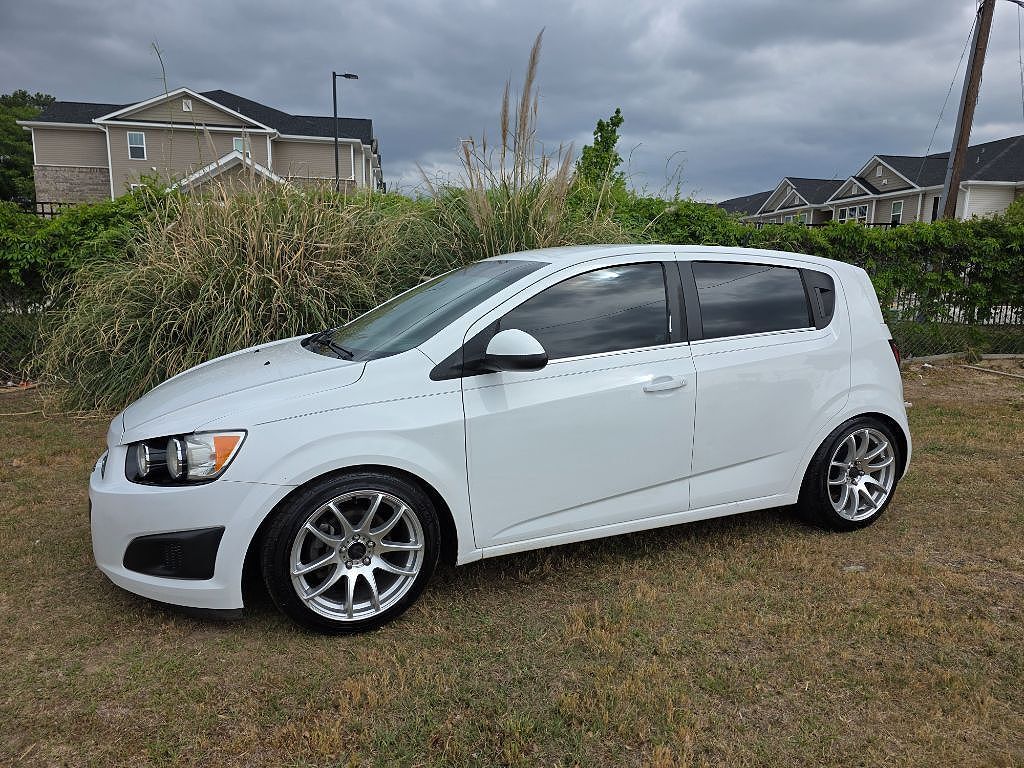 2013 CHEVROLET Sonic