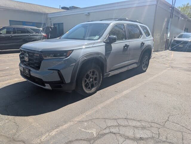 2023 HONDA Pilot