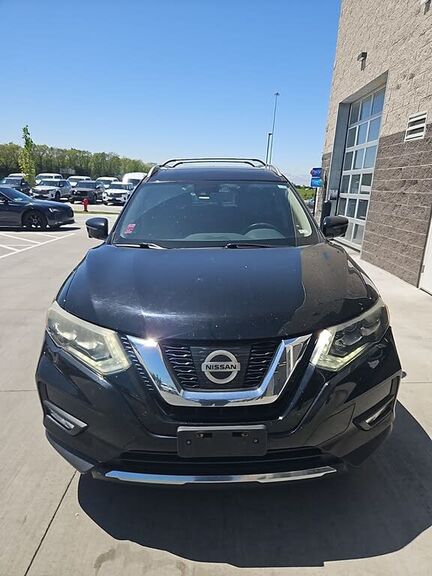 2017 NISSAN Rogue