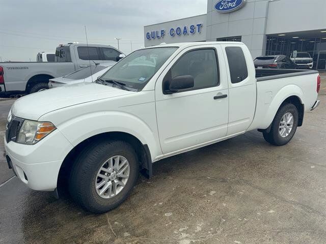 2015 NISSAN Frontier