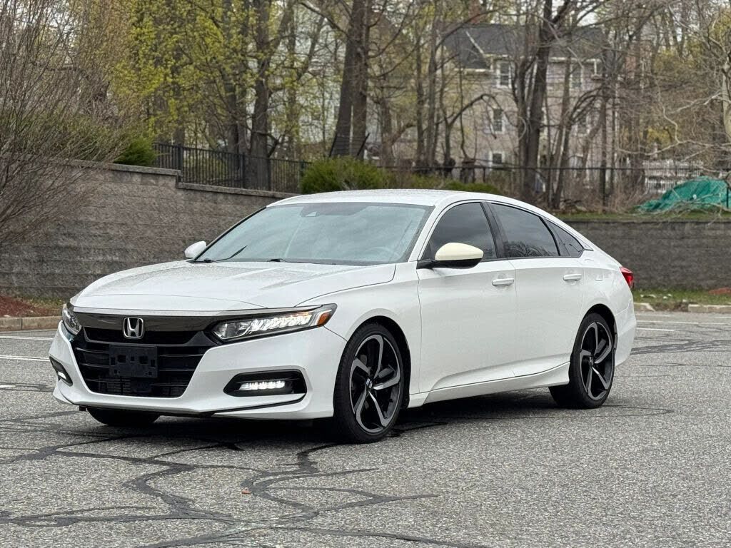 2019 HONDA Accord
