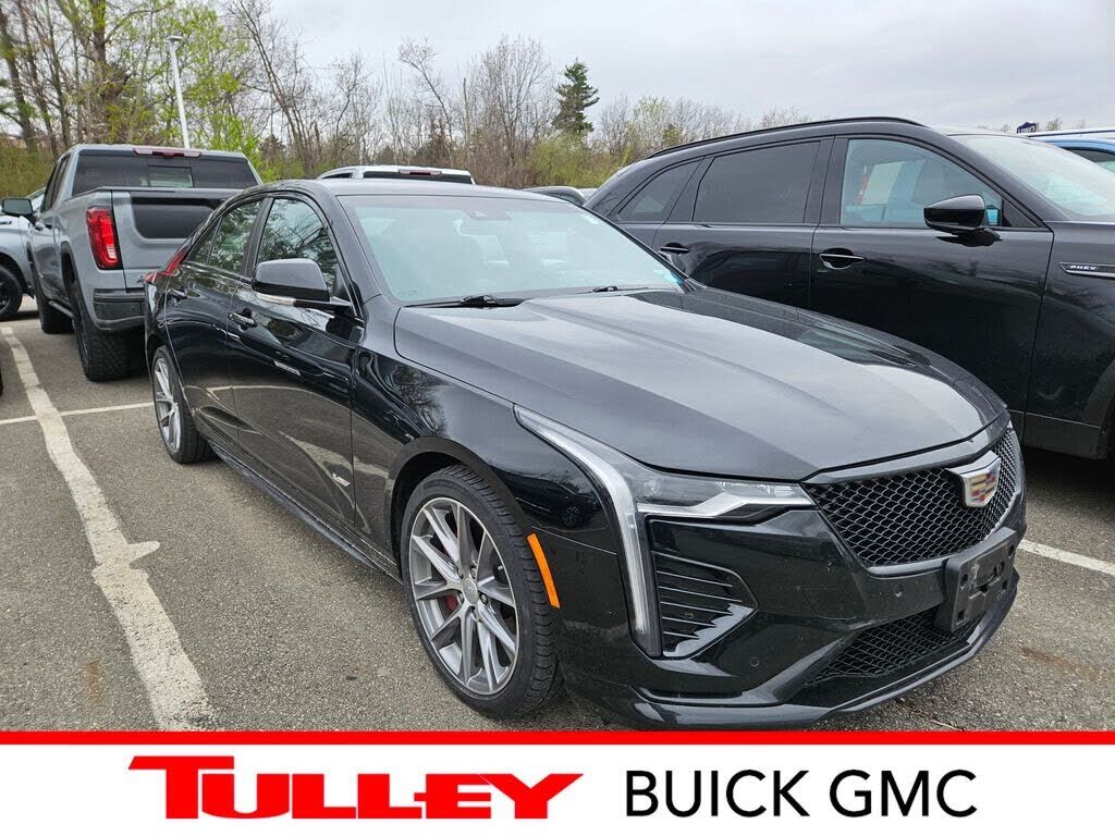 2023 CADILLAC CT4