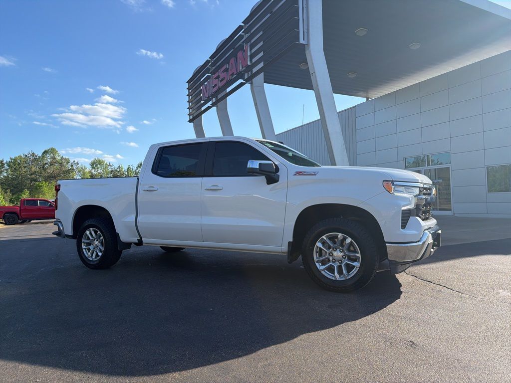 2023 CHEVROLET Silverado