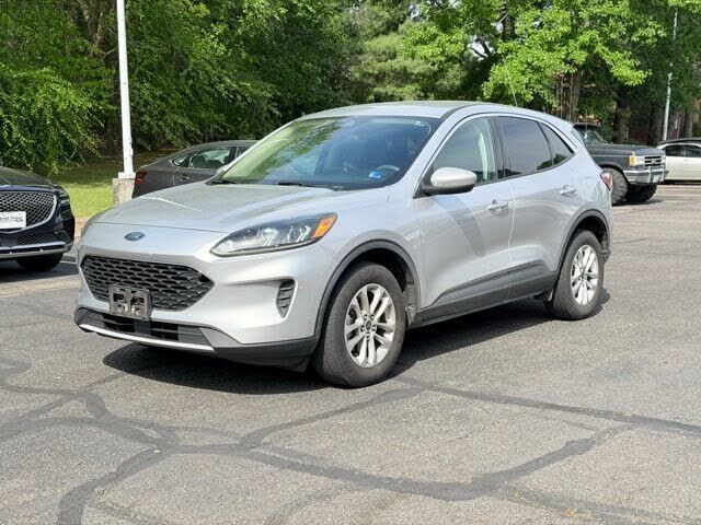 2020 FORD Escape