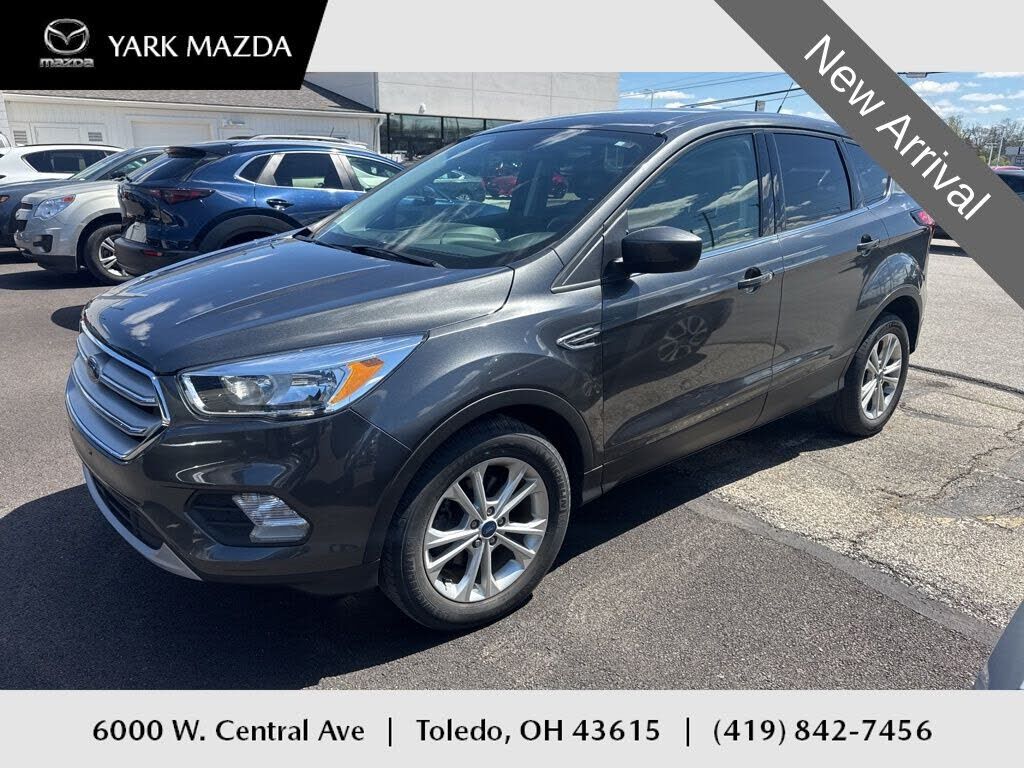 2019 FORD Escape