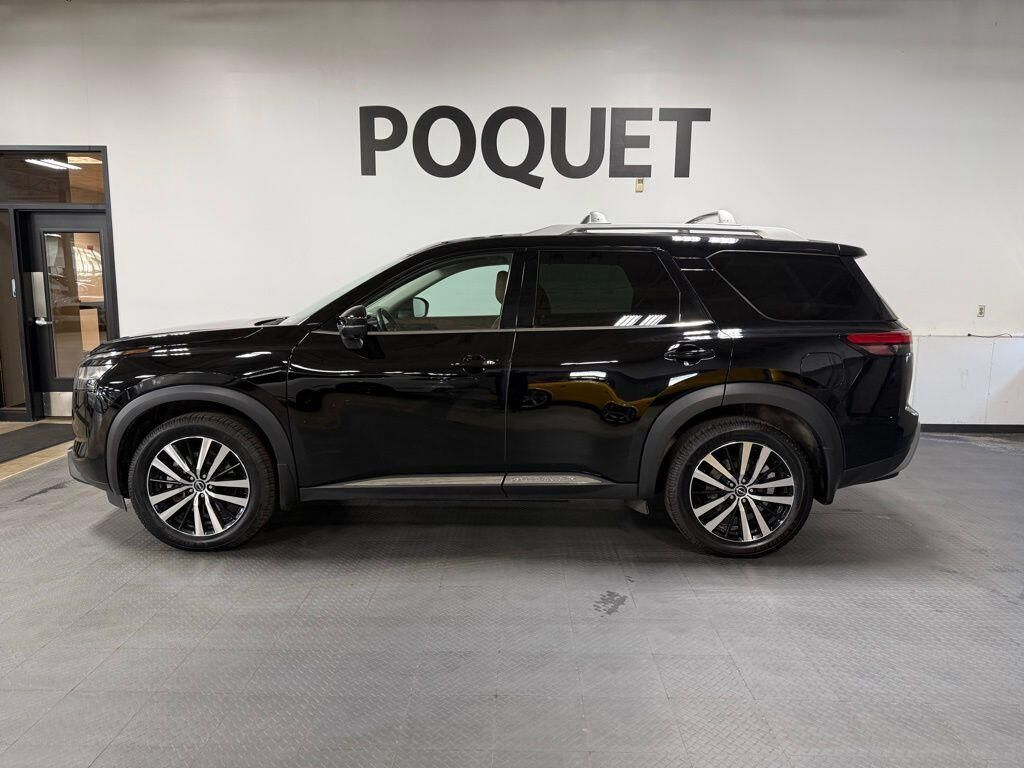 2023 NISSAN Pathfinder