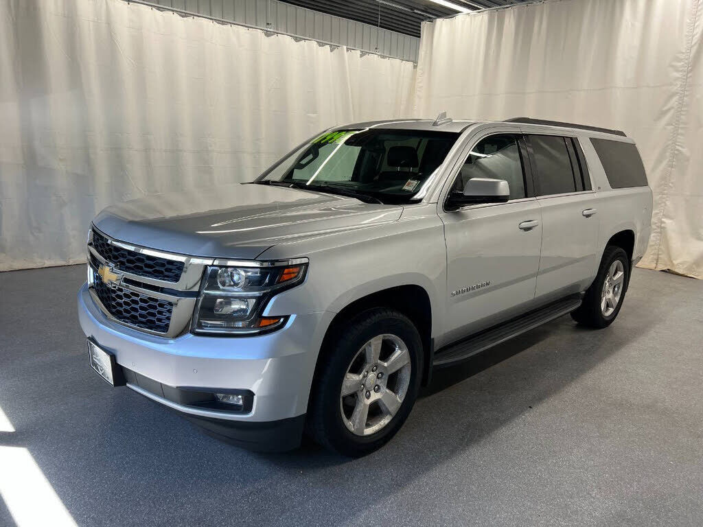 2016 CHEVROLET Suburban