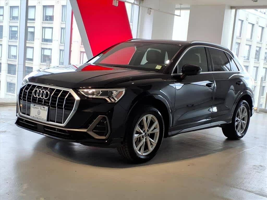 2021 AUDI Q3