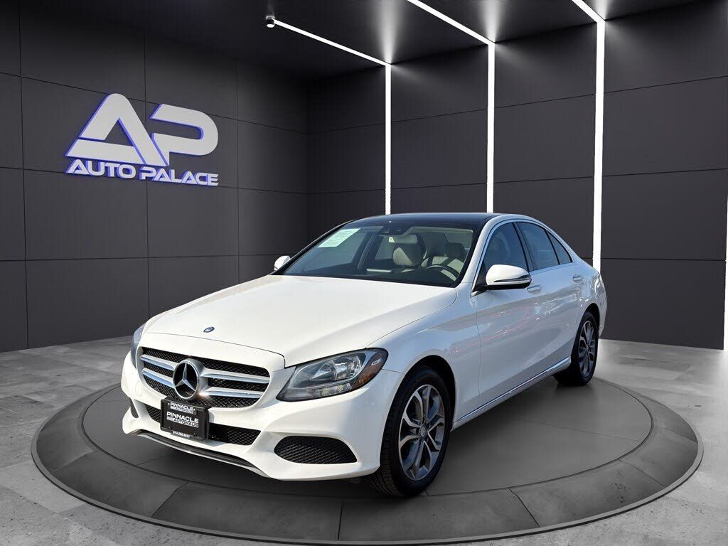 2016 MERCEDES-BENZ C-Class