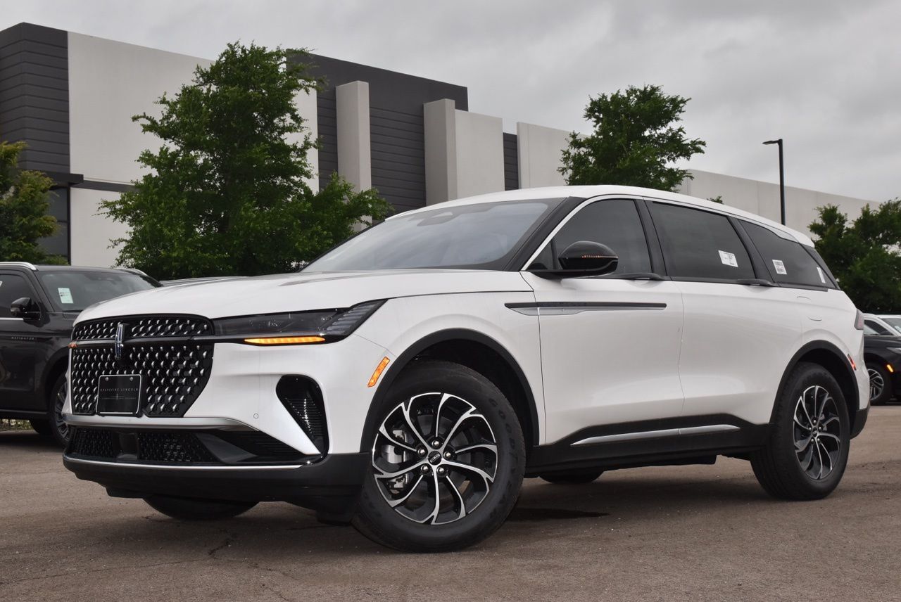 2026 LINCOLN Nautilus